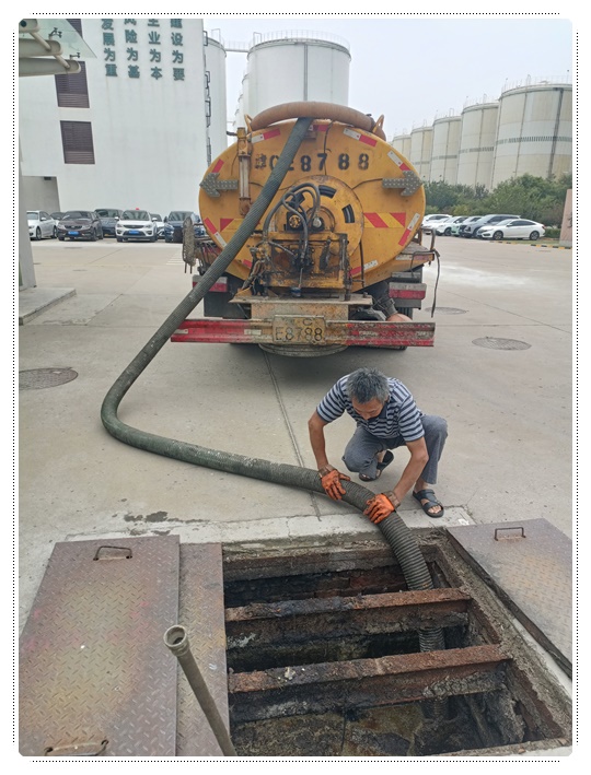 梅江隔油池清掏